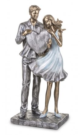 Romantyczna Figurka Zakochanej Pary z Sercem  - Ozdoba Dekoracyjna - 137879